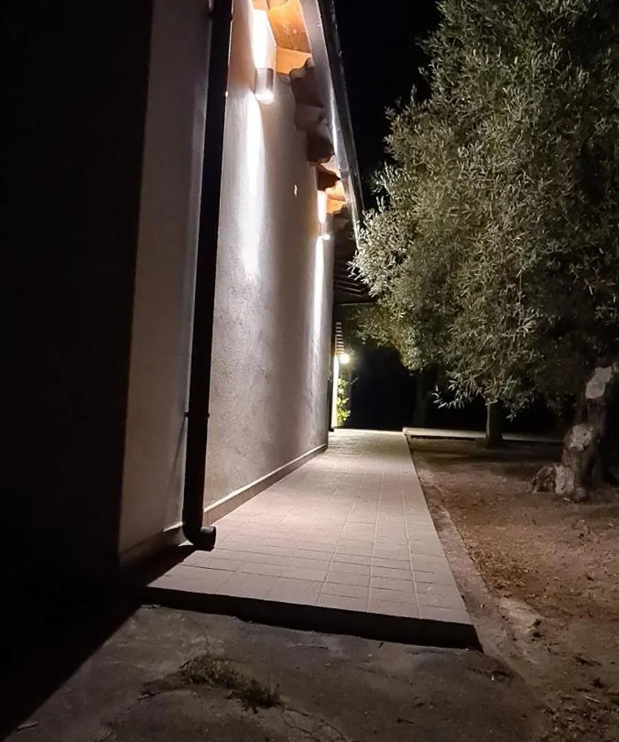 Heron House Resort Agnone Bagni 0*,  Italia